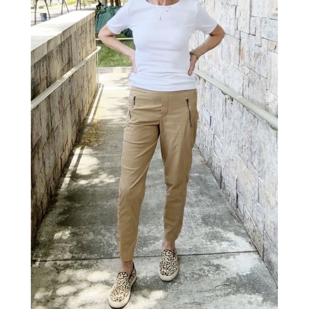Athleta Trekkie North High Rise Jogger Womens Size 12 Brown Tan Hiking 27 Inseam